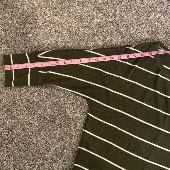 Market & Spruce Knit Top Size: M - Picture 7 of 12